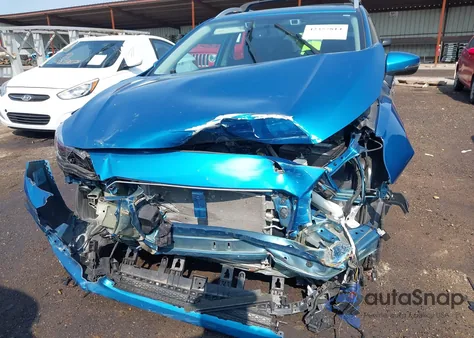 2018 Subaru Impreza Limited из США, поврежденный, VIN 4S3GTAU68J3722391